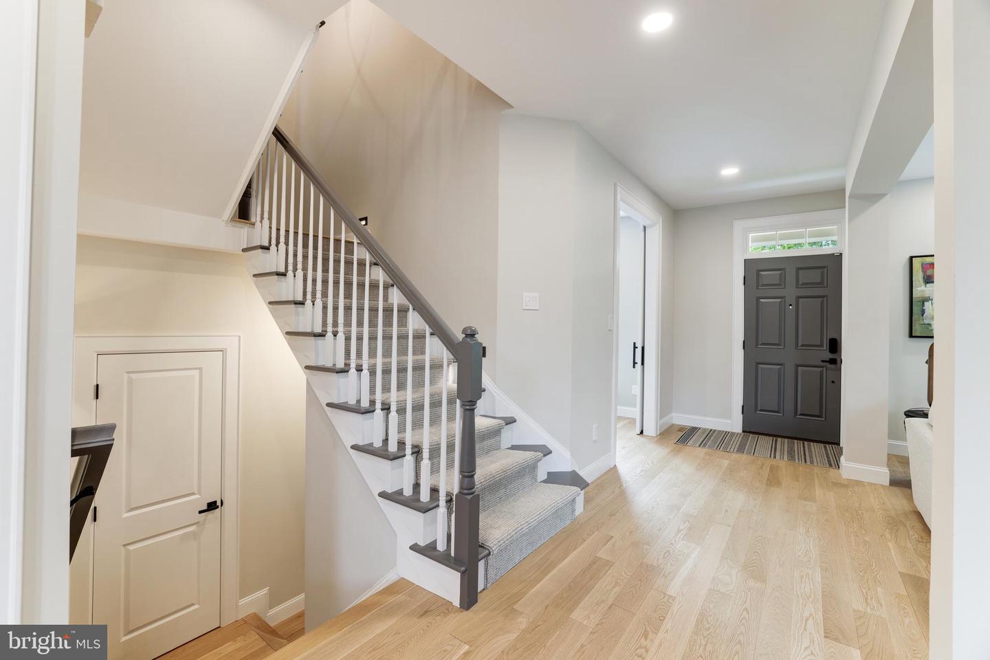 1405 Buena Vista Ave