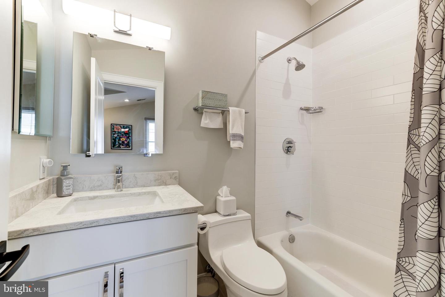 1405 Buena Vista Ave