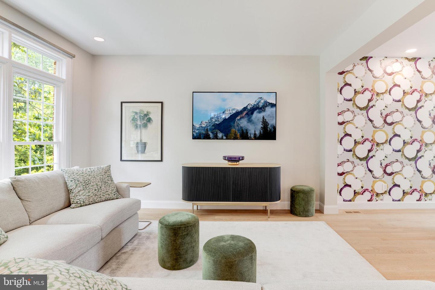 1405 Buena Vista Ave