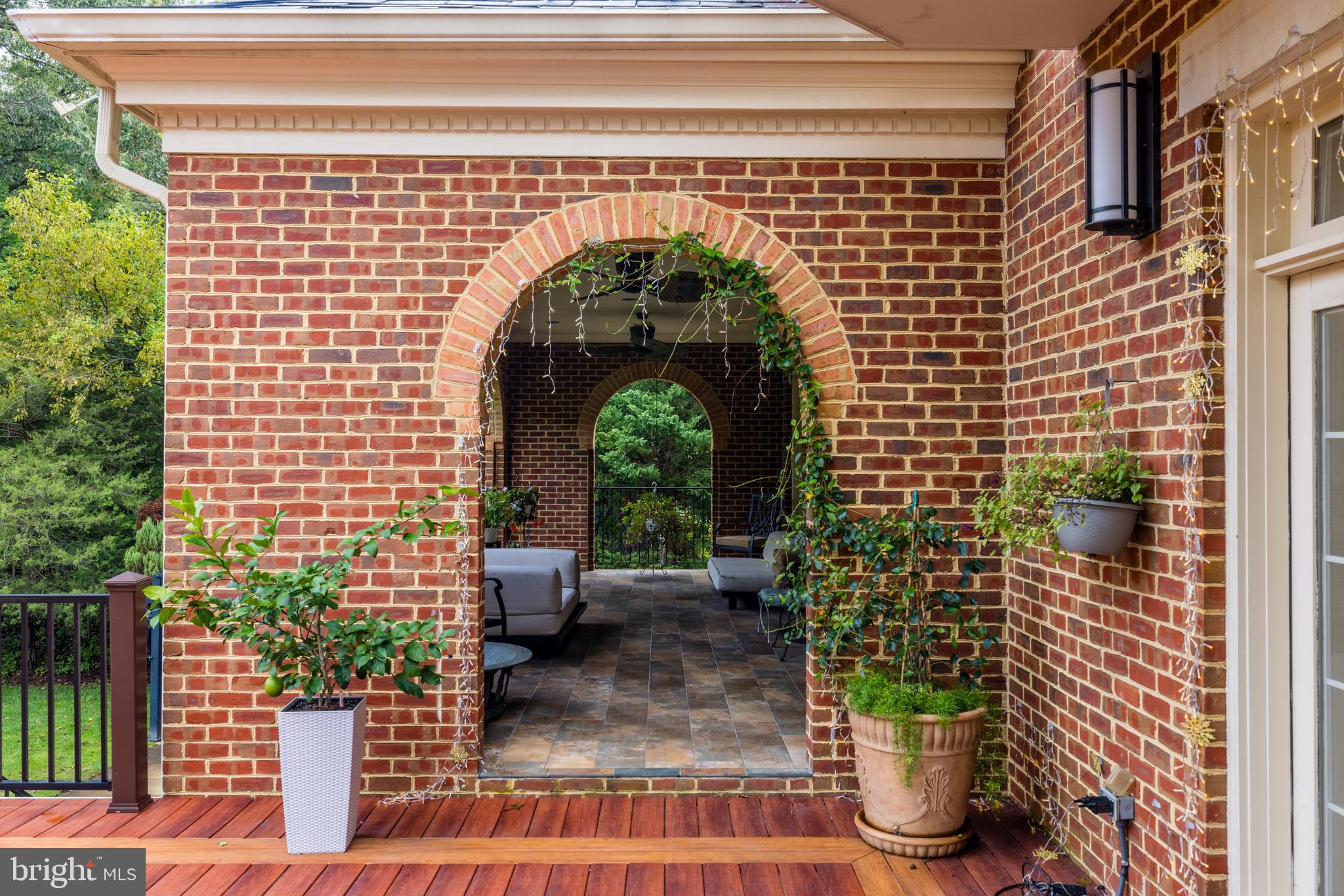 6832 Georgetown Pike