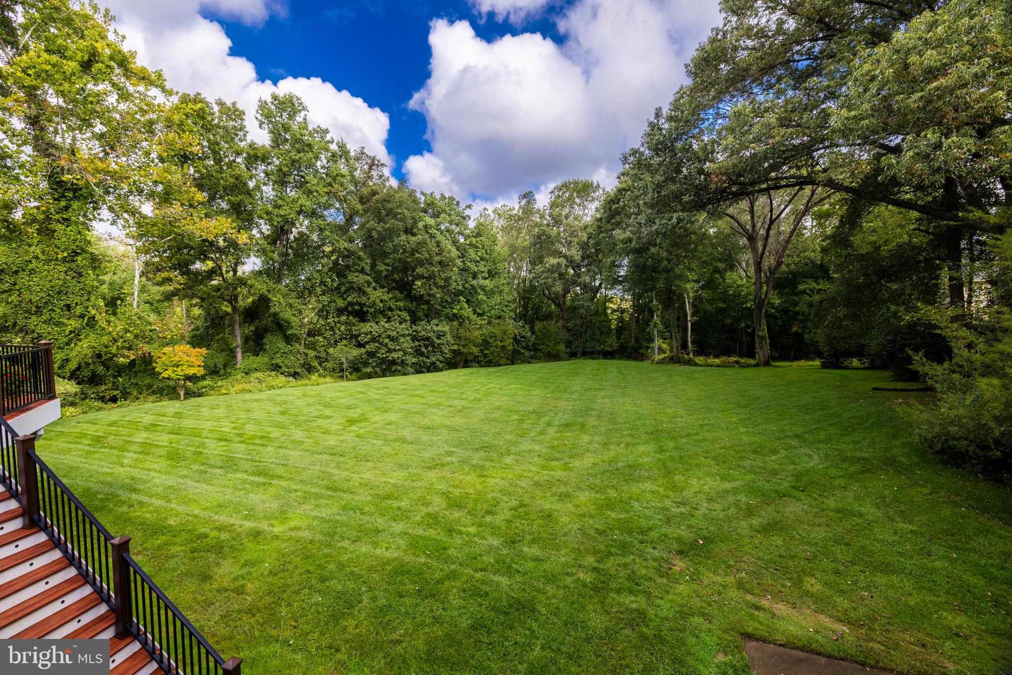 6832 Georgetown Pike