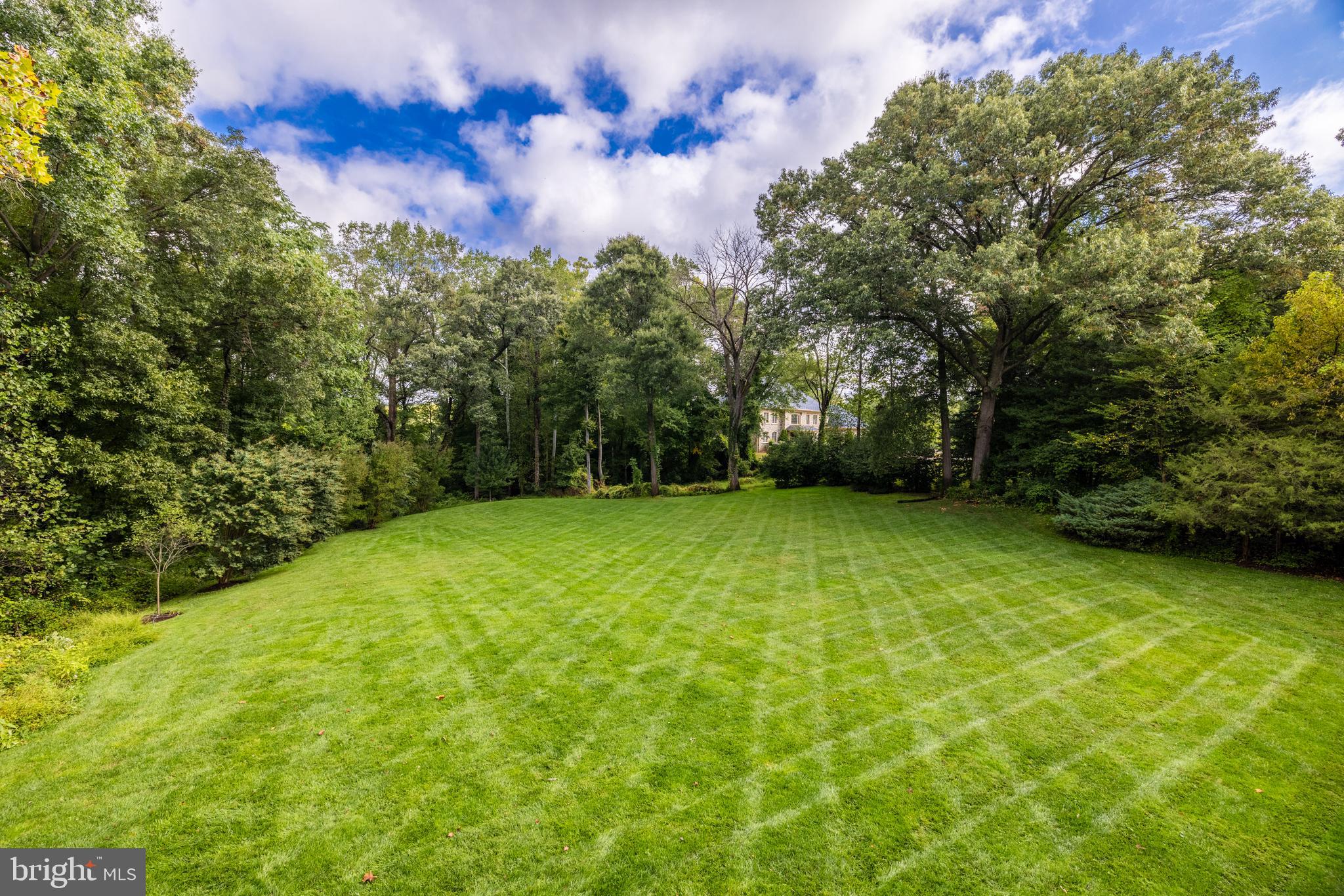 6832 Georgetown Pike