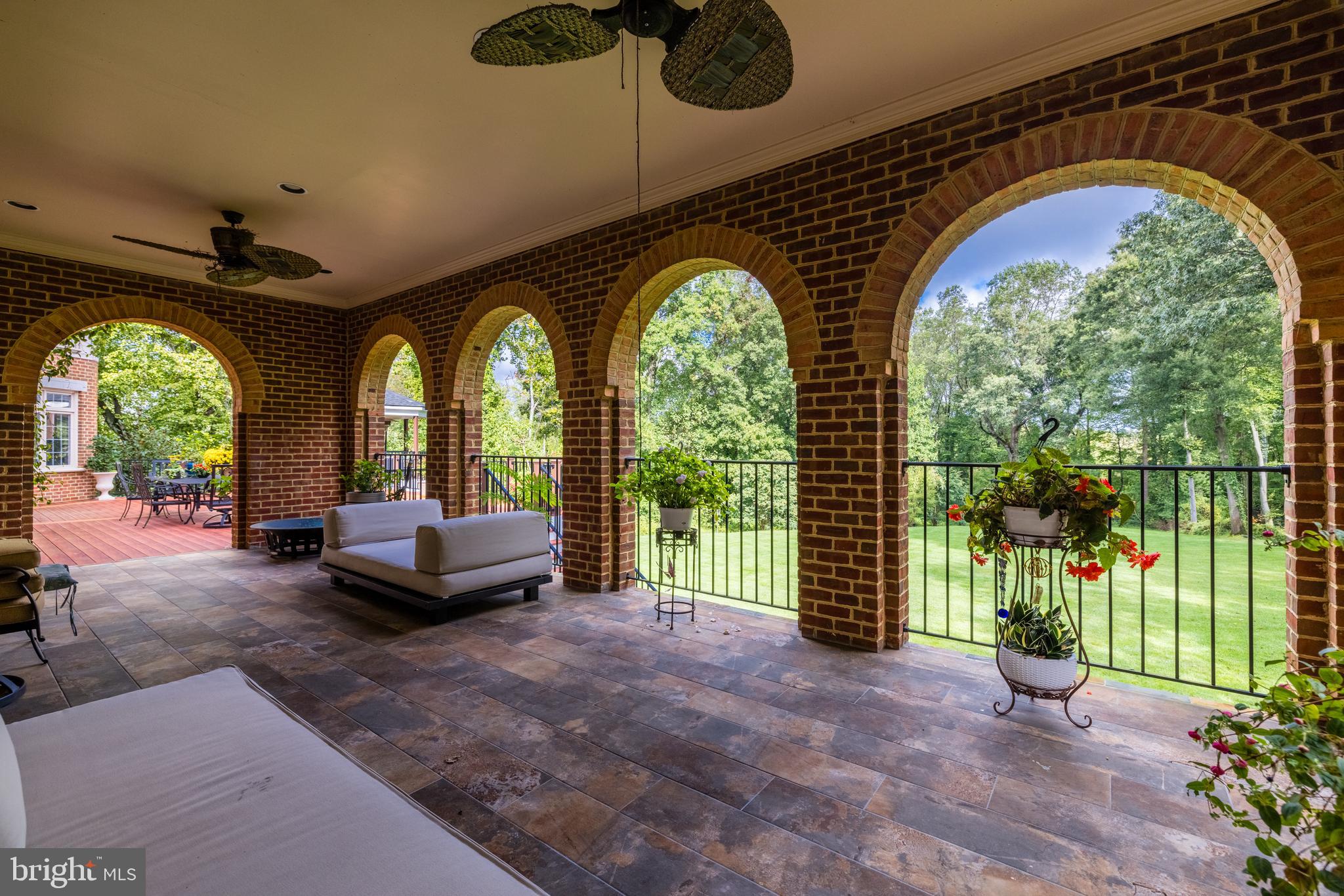 6832 Georgetown Pike