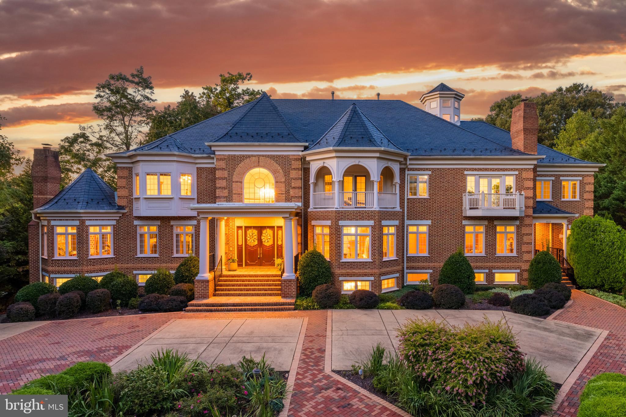 6832 Georgetown Pike