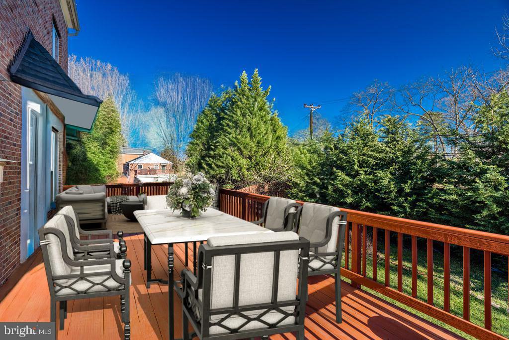 2343 Brittany Parc Dr