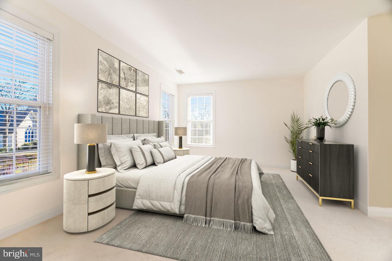 2343 Brittany Parc Dr