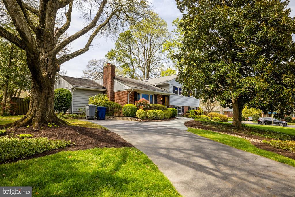 7024 SANTA MARIA CT