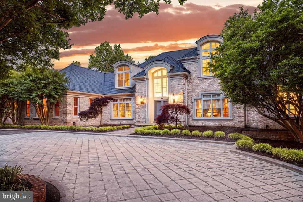 8409 Brookewood Ct