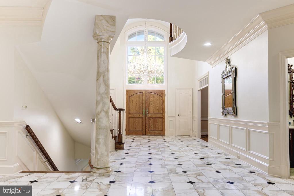 8409 Brookewood Ct