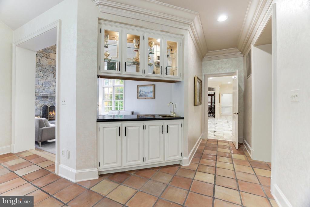 8409 Brookewood Ct
