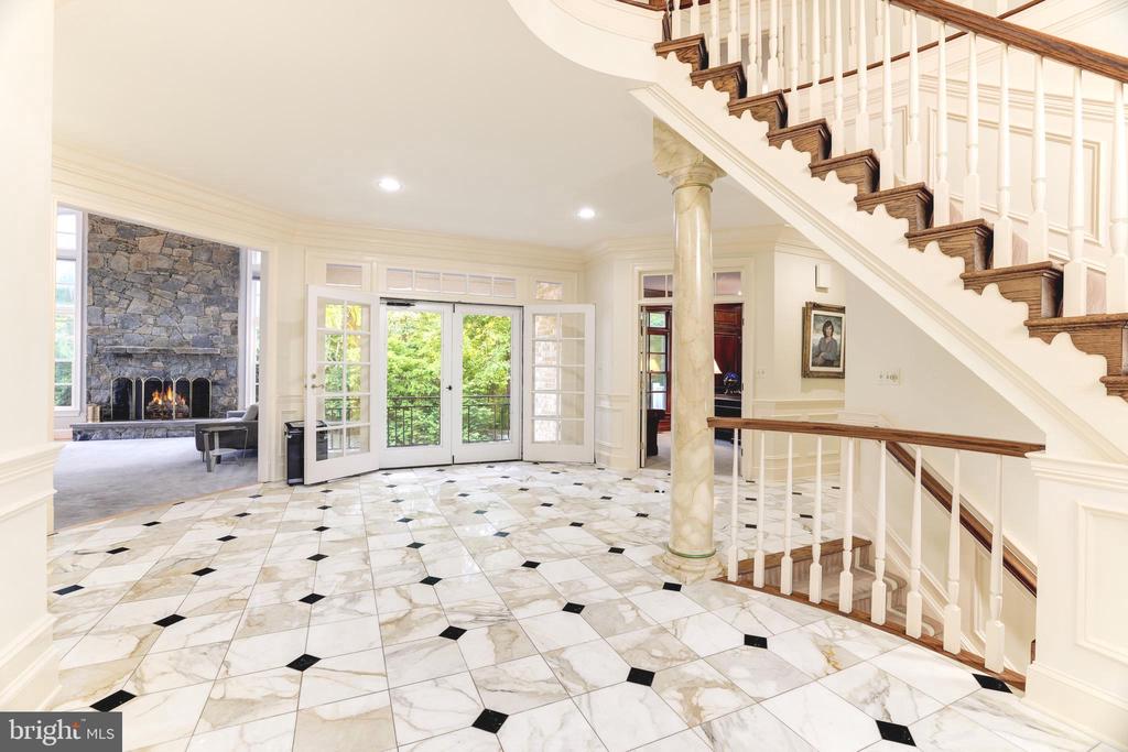 8409 Brookewood Ct