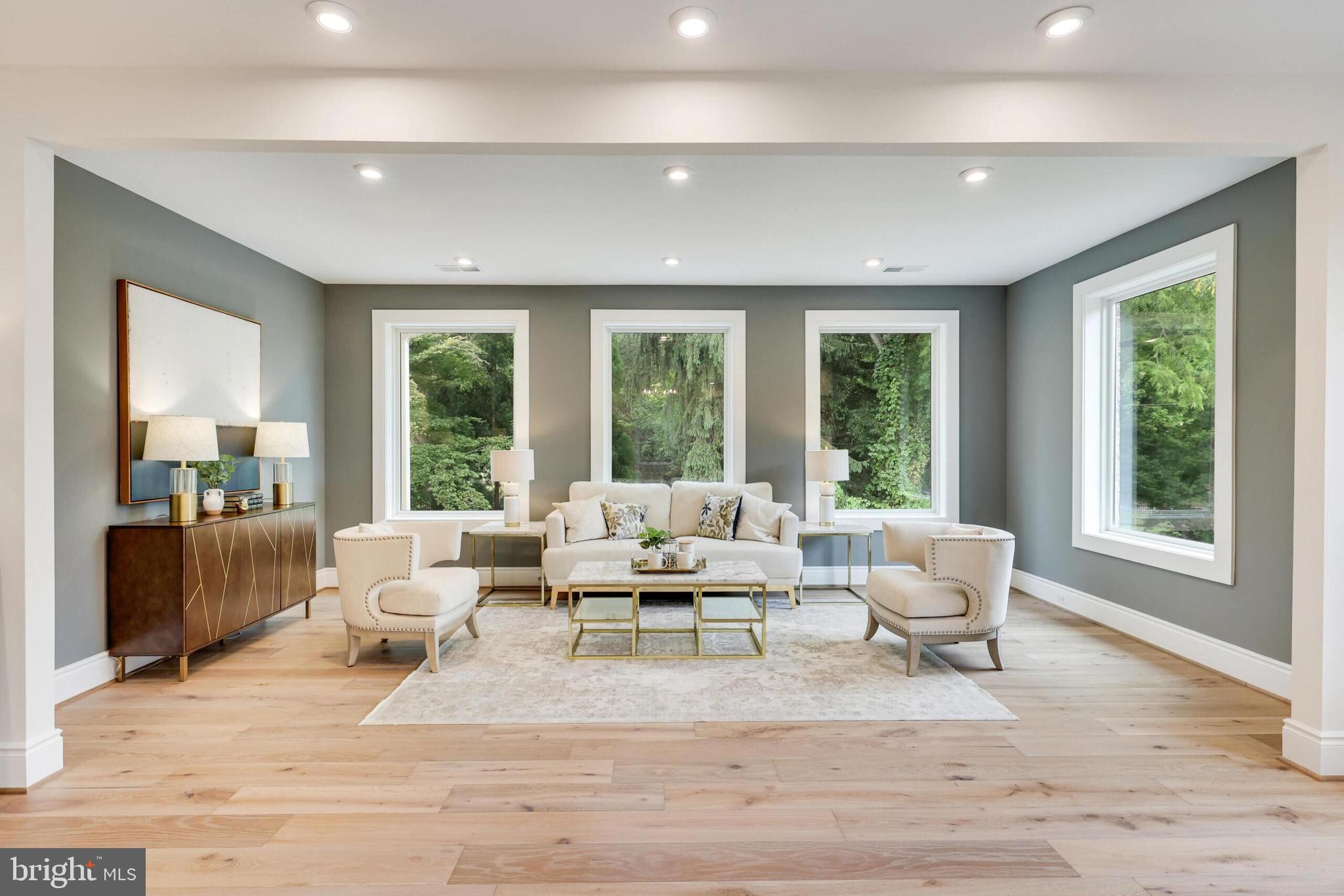 1278 Ballantrae Farm Dr