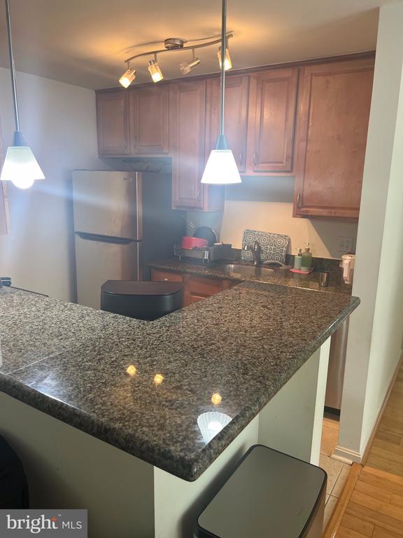 3176 Summit Square Dr #4-C2