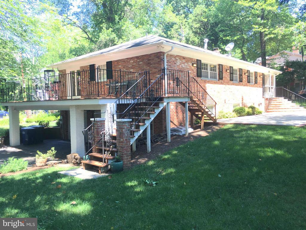 1745 ATOGA AVE