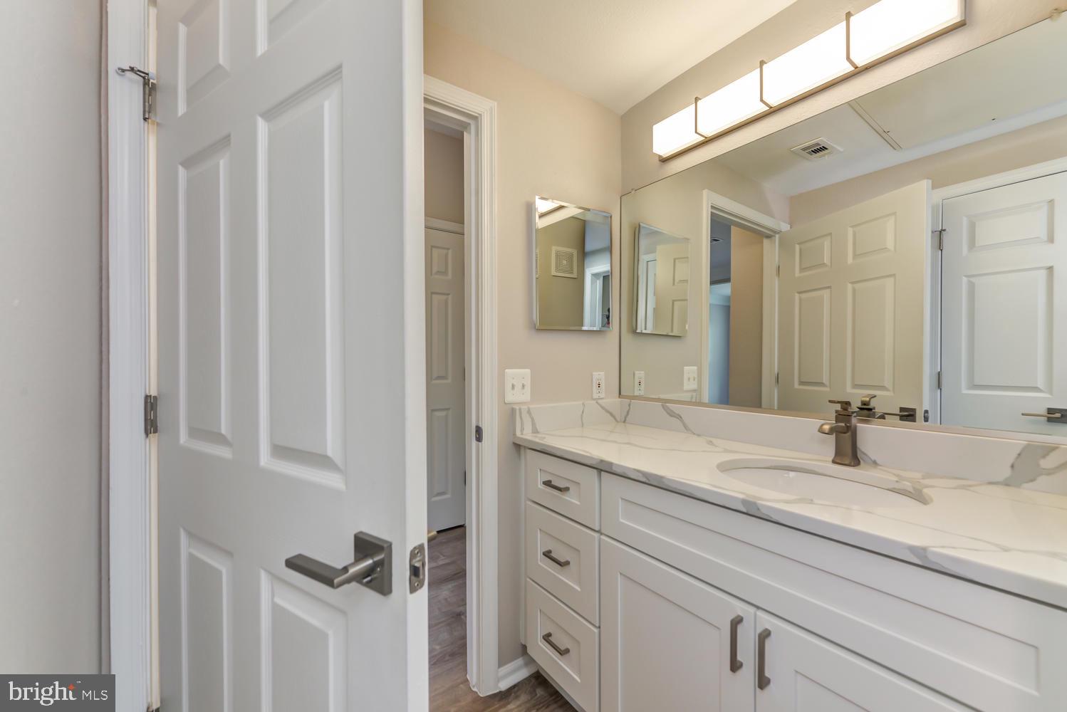 1530 Spring Gate Dr #9307