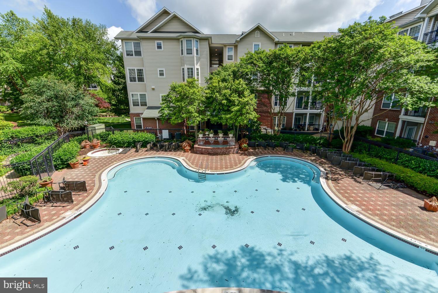 1530 Spring Gate Dr #9307