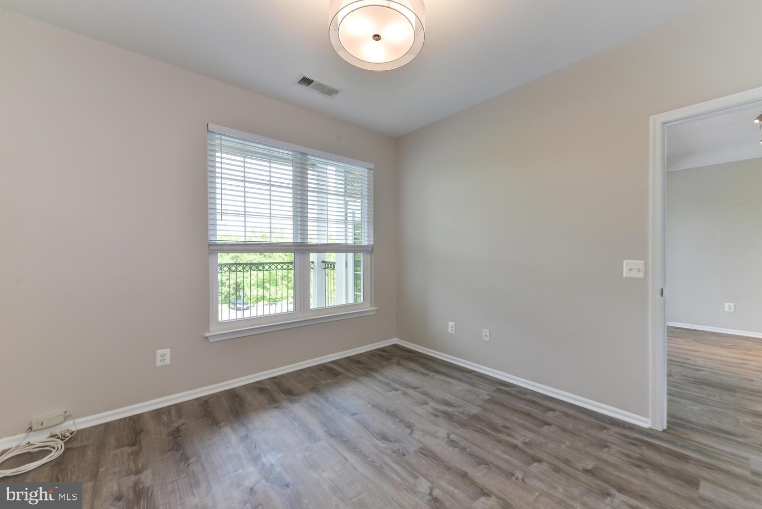 1530 Spring Gate Dr #9307