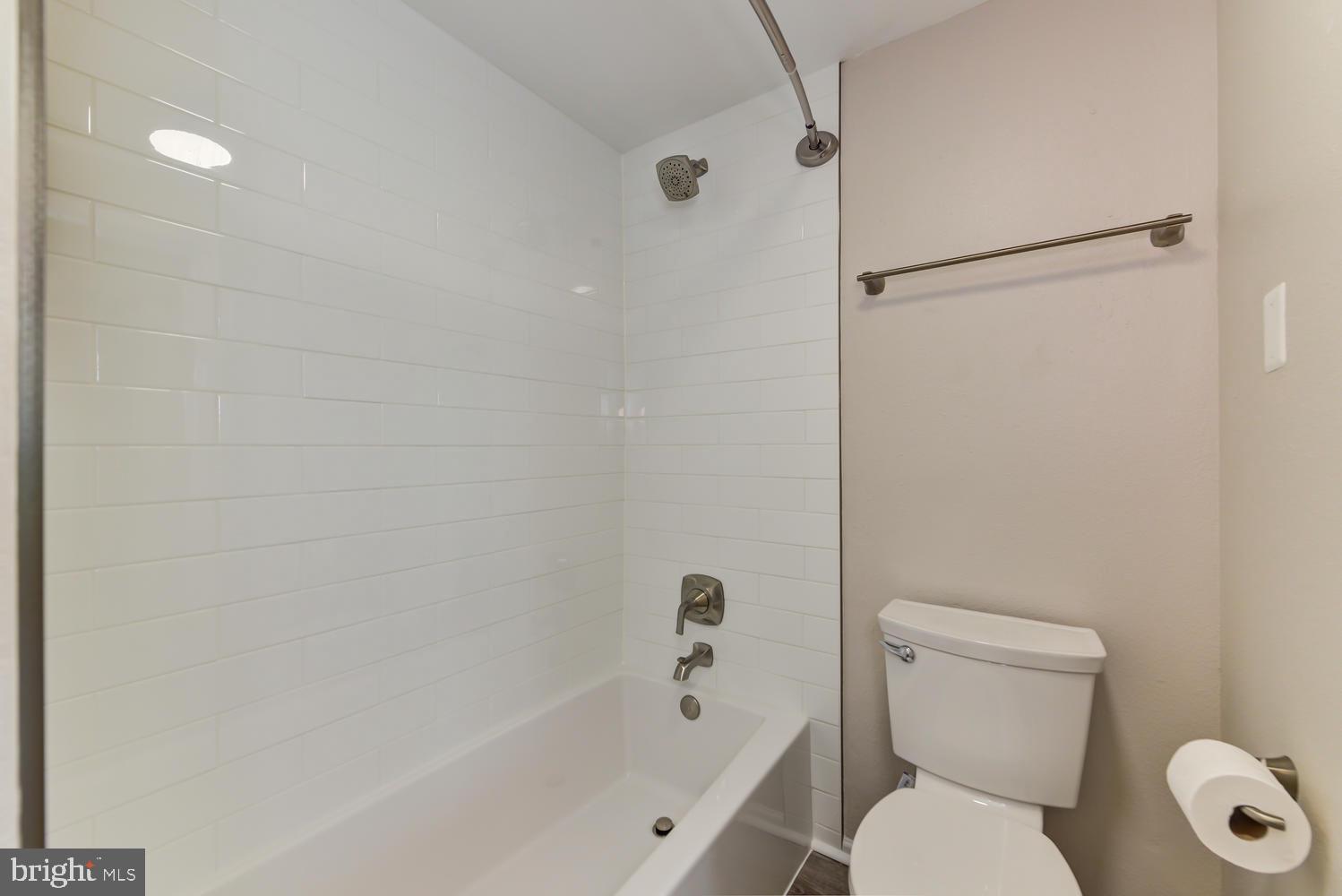 1530 Spring Gate Dr #9307