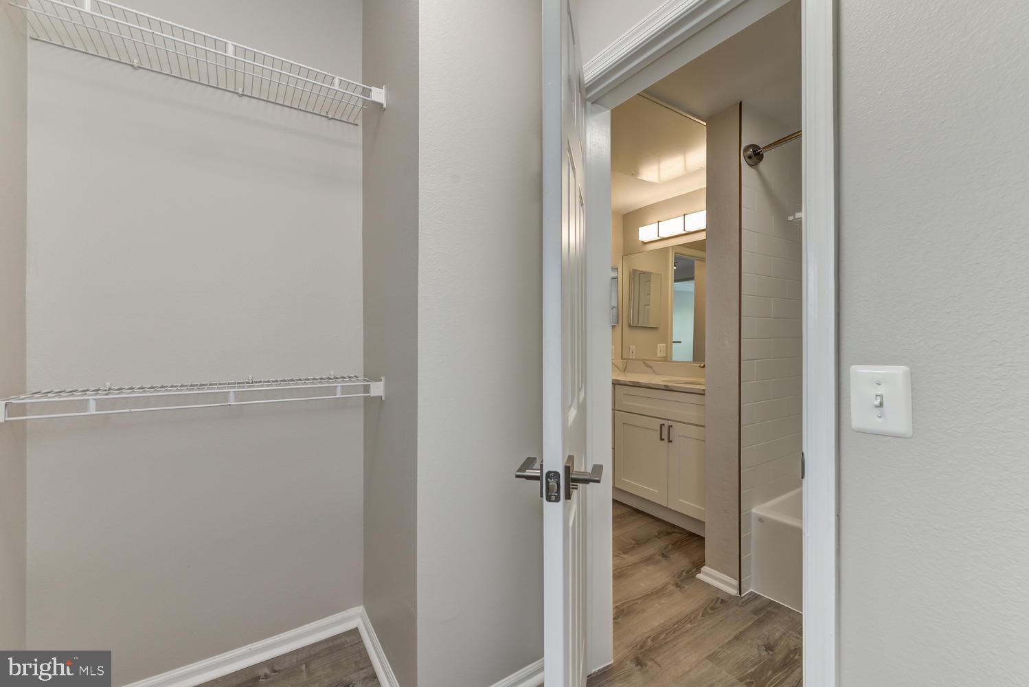 1530 Spring Gate Dr #9307