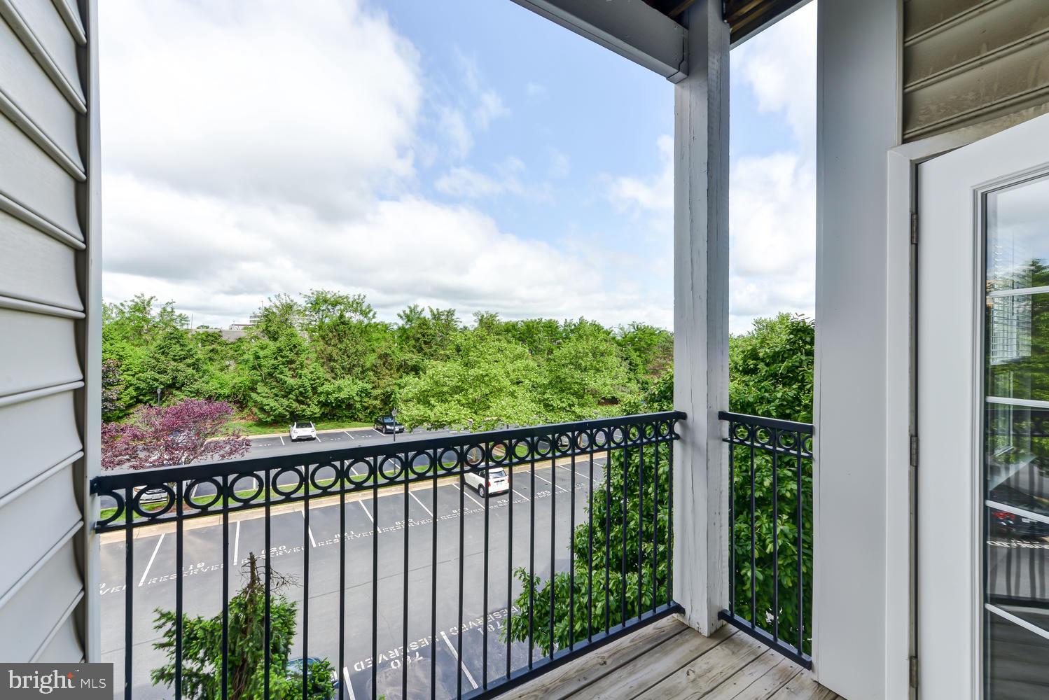 1530 Spring Gate Dr #9307