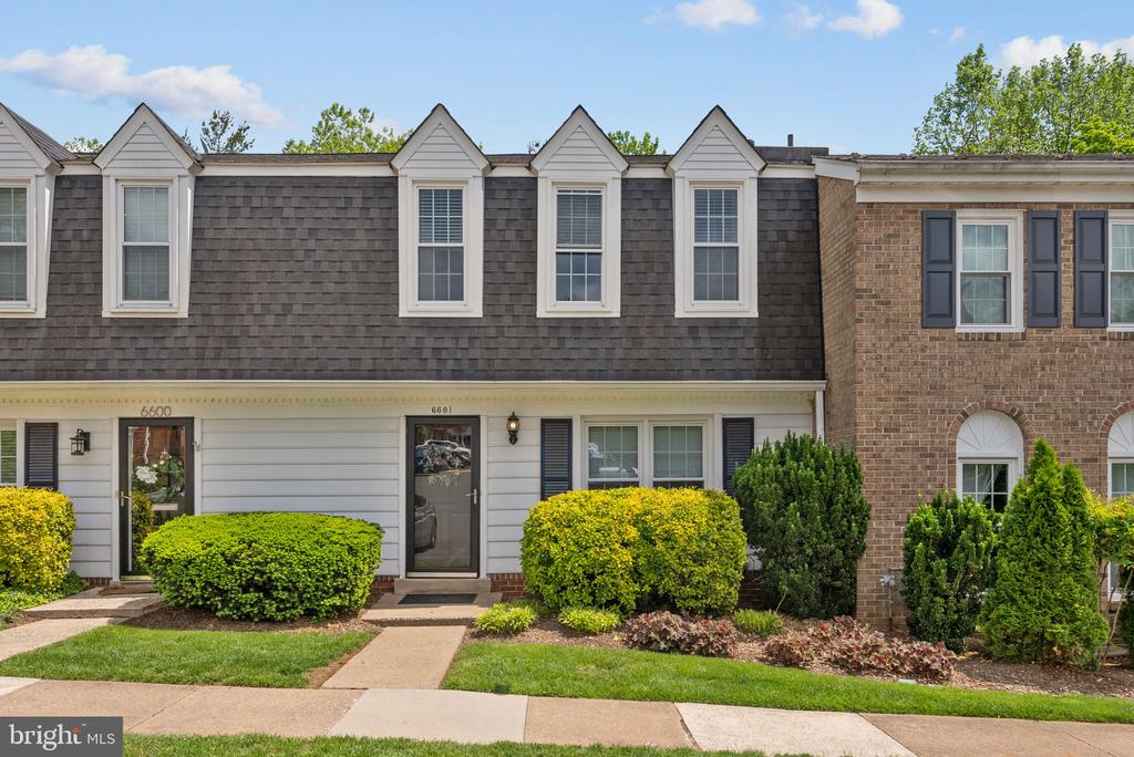 6601 McLean Ct