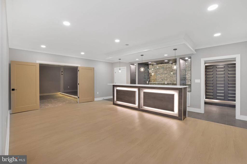 6226 KELLOGG DRIVE