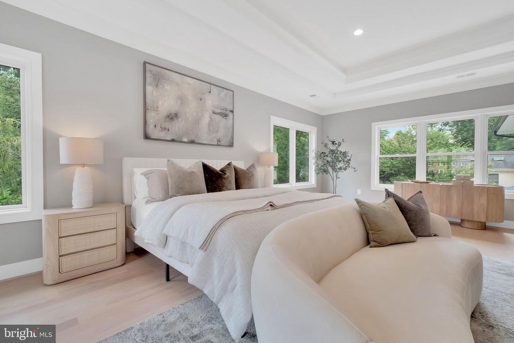 6226 KELLOGG DRIVE