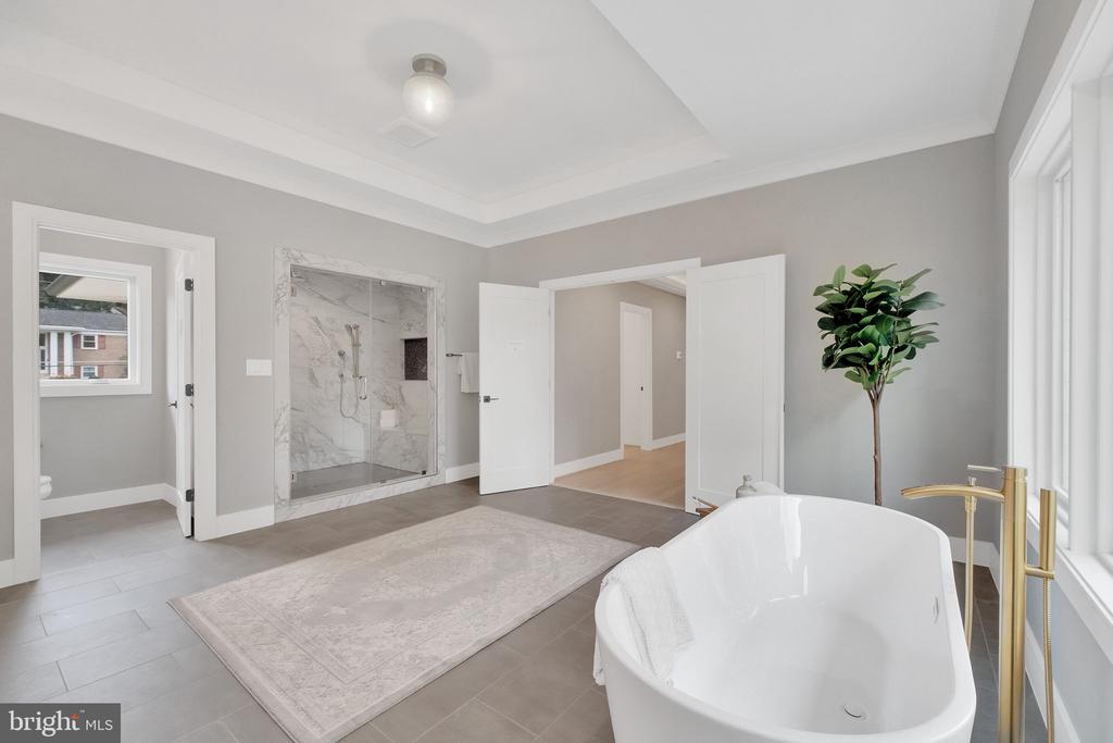 6226 KELLOGG DRIVE