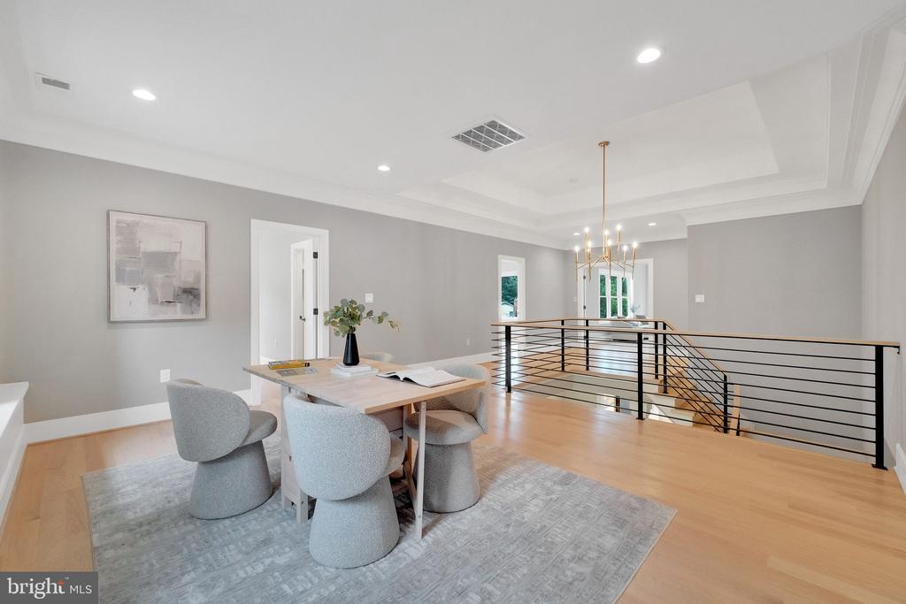 6226 KELLOGG DRIVE