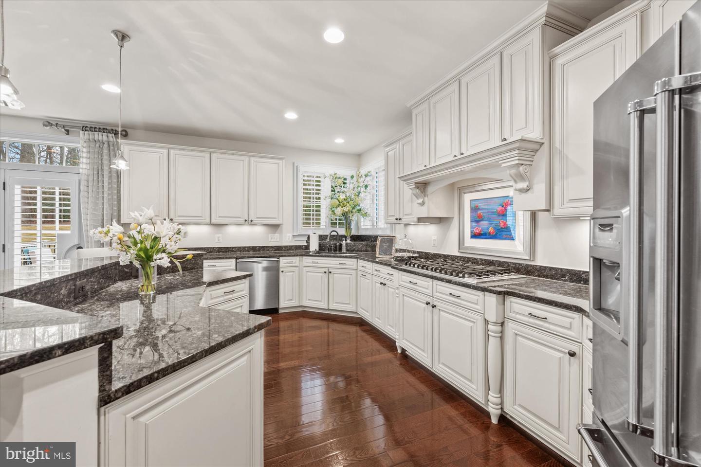 1678 Hunting Crest Way