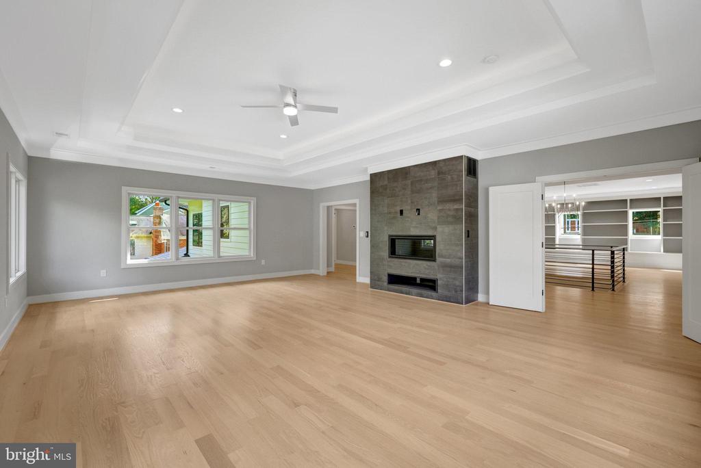 6226 KELLOGG DRIVE