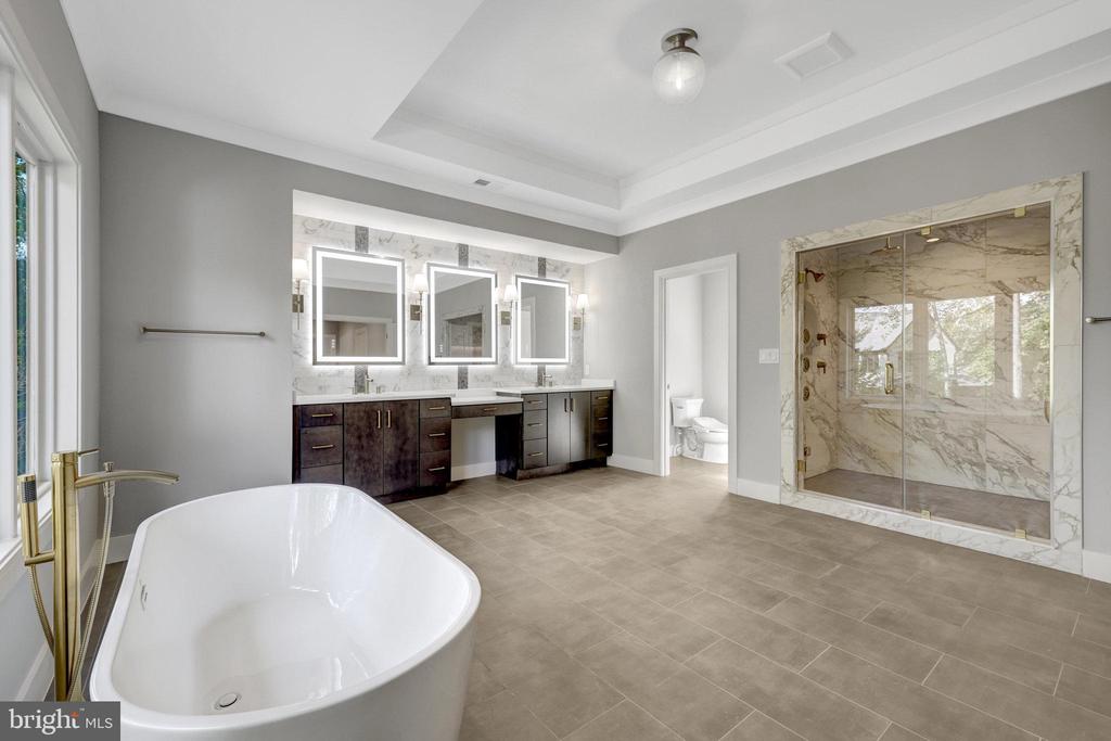 6226 KELLOGG DRIVE