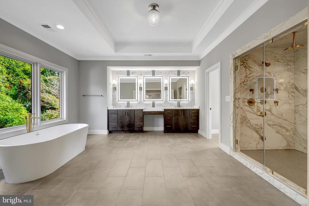 6226 KELLOGG DRIVE