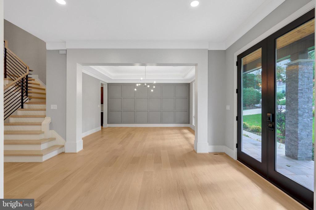 6226 KELLOGG DRIVE