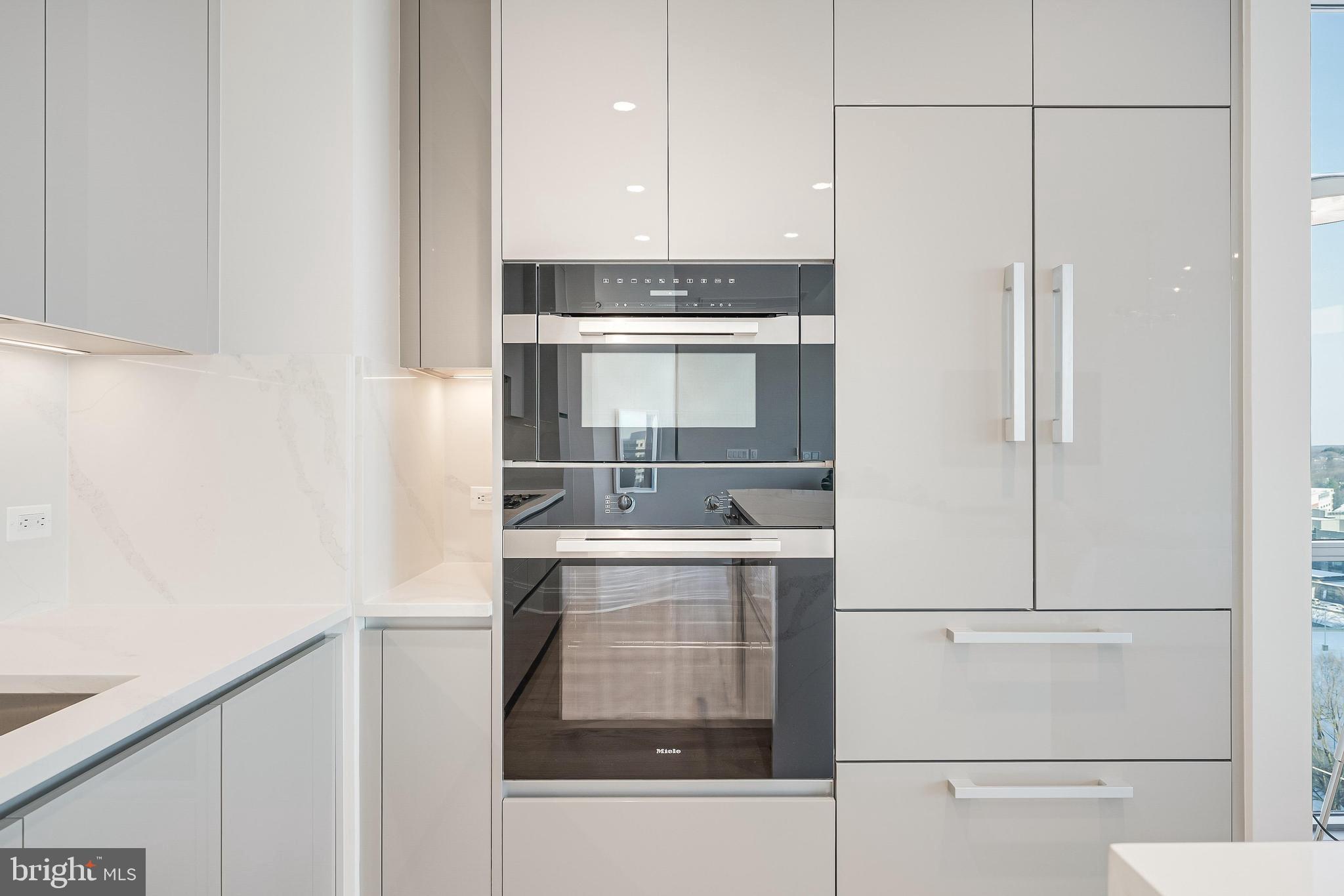 7887 JONES BRANCH DRIVE 1002