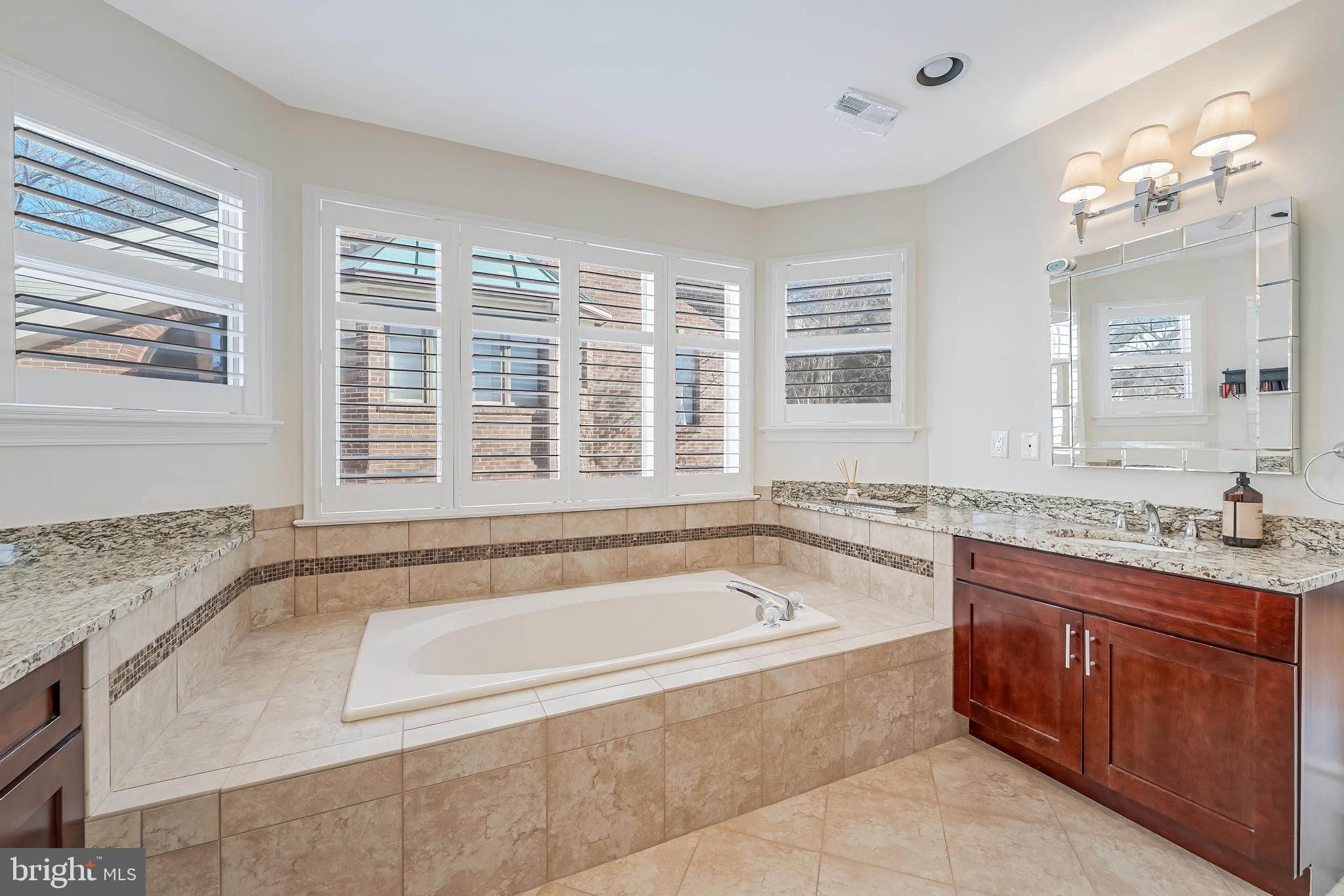 1456 HAMPTON HILL CIRCLE