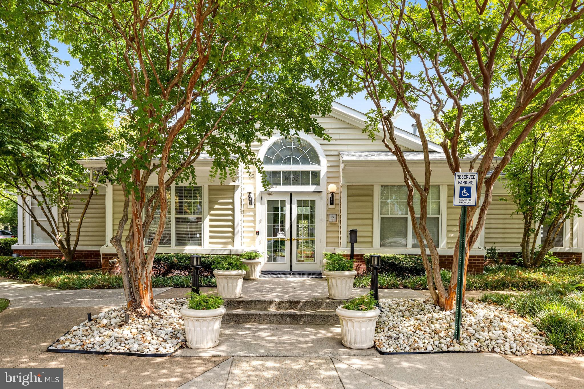 1625 INTERNATIONAL DRIVE 321