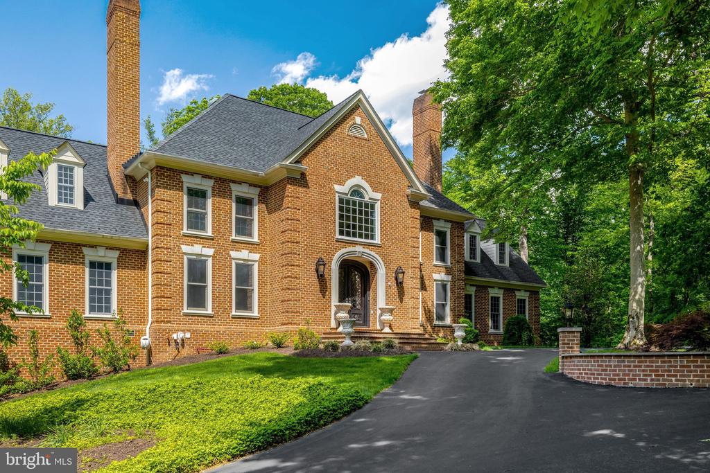105 INTERPROMONTORY ROAD