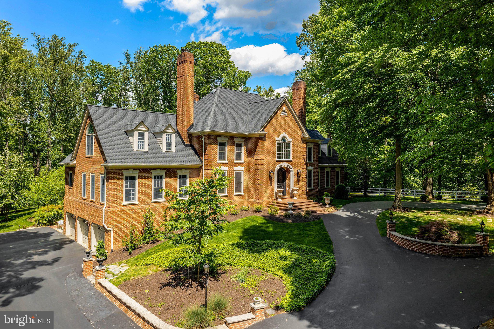 105 INTERPROMONTORY ROAD