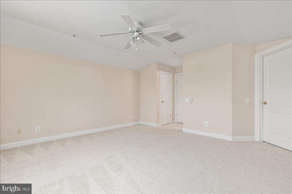 9602 LAGERSFIELD CIRCLE