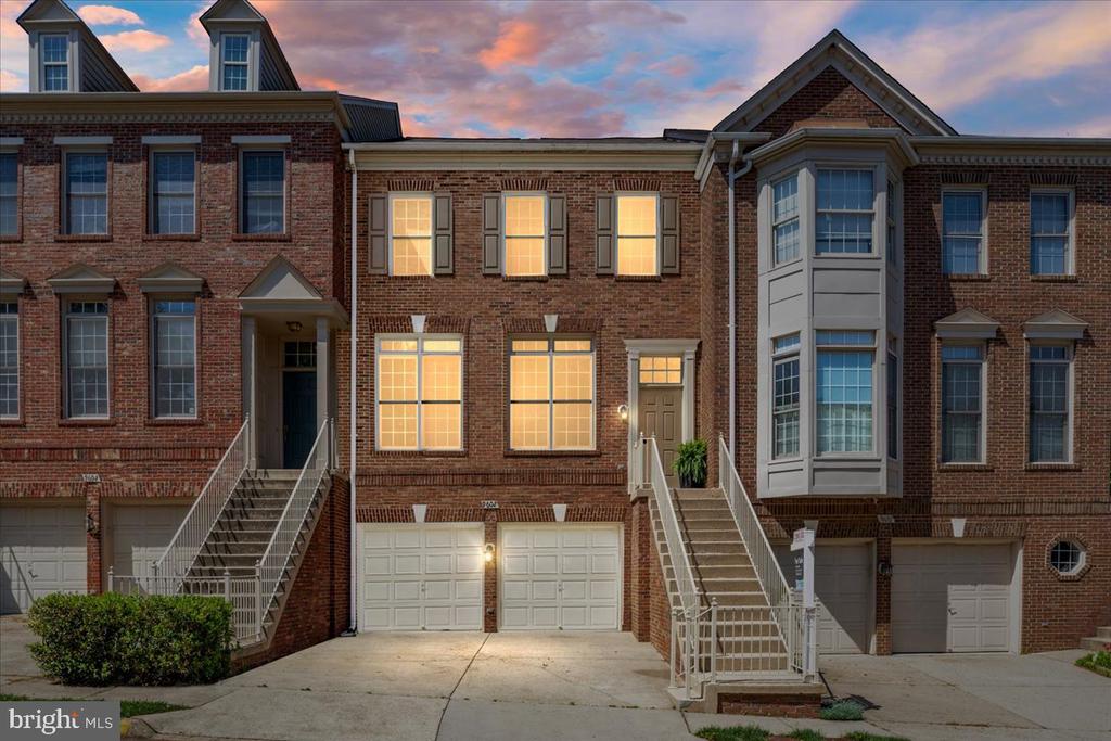 9602 LAGERSFIELD CIRCLE