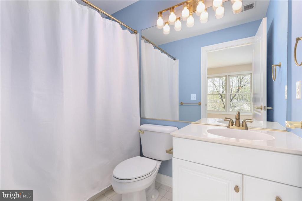9602 LAGERSFIELD CIRCLE