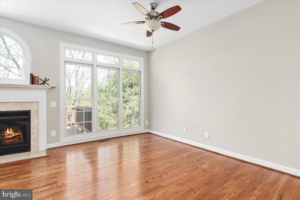 9602 LAGERSFIELD CIRCLE