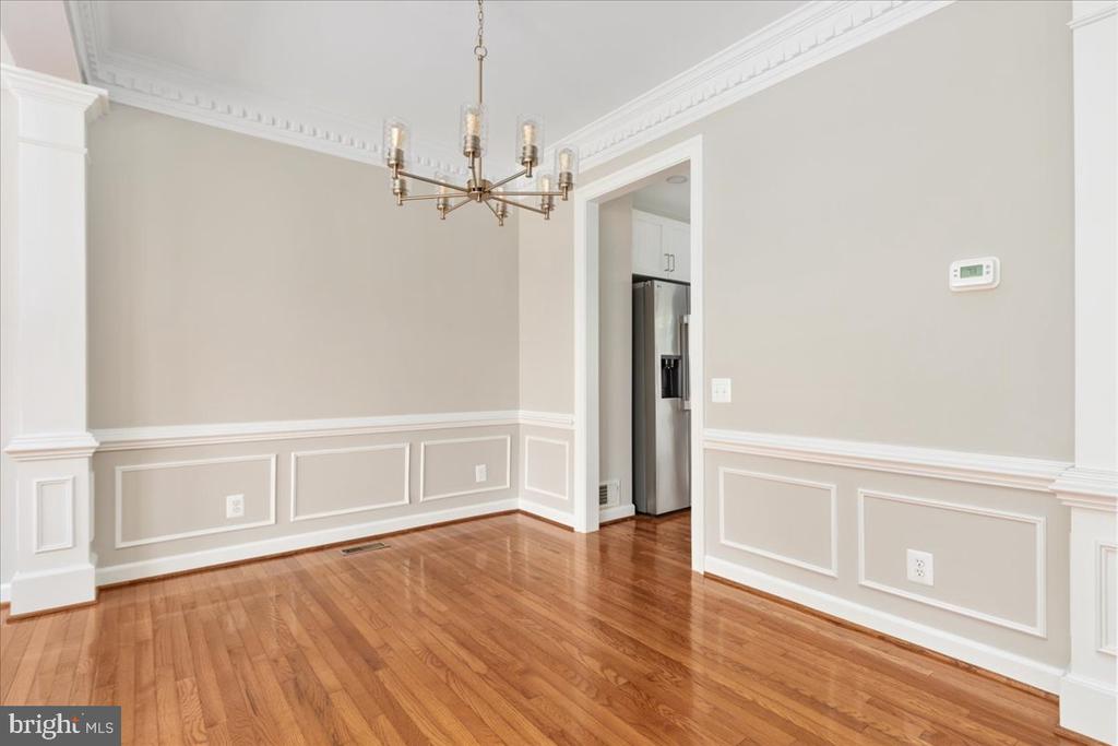 9602 LAGERSFIELD CIRCLE