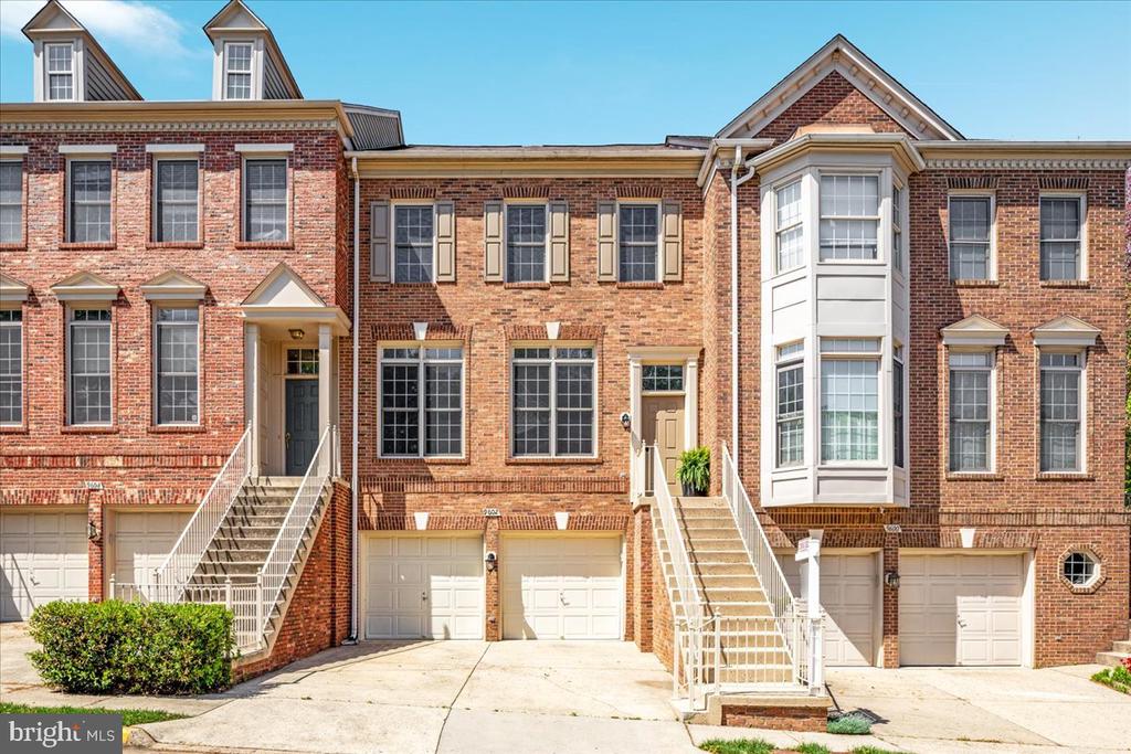 9602 LAGERSFIELD CIRCLE