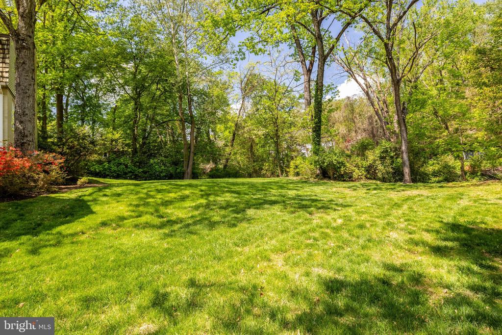 6116 FRANKLIN PARK ROAD