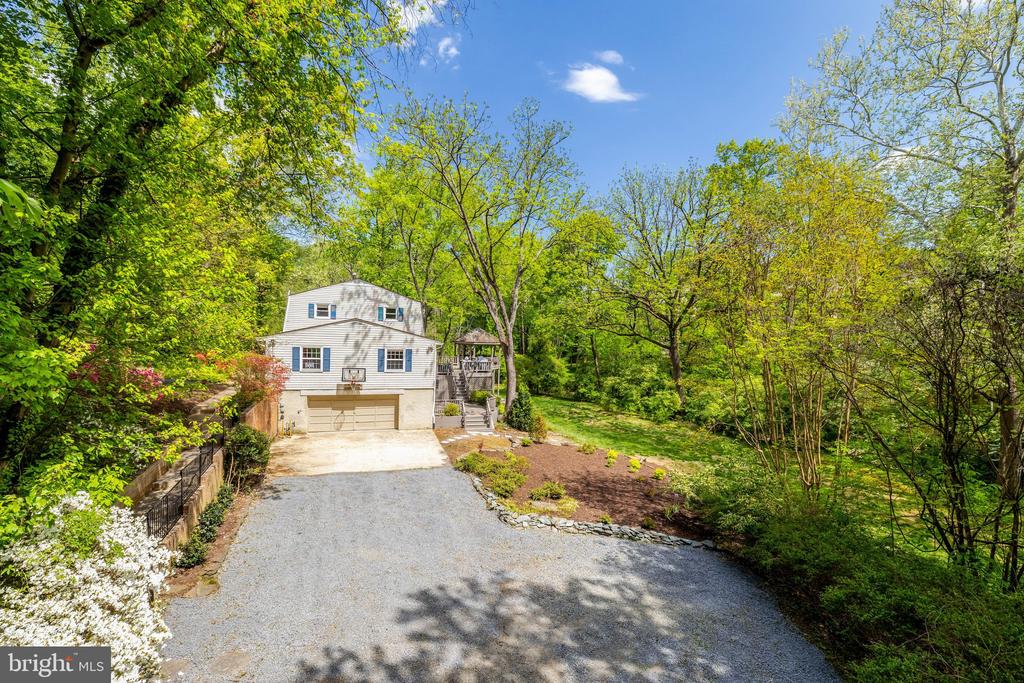 6116 FRANKLIN PARK ROAD