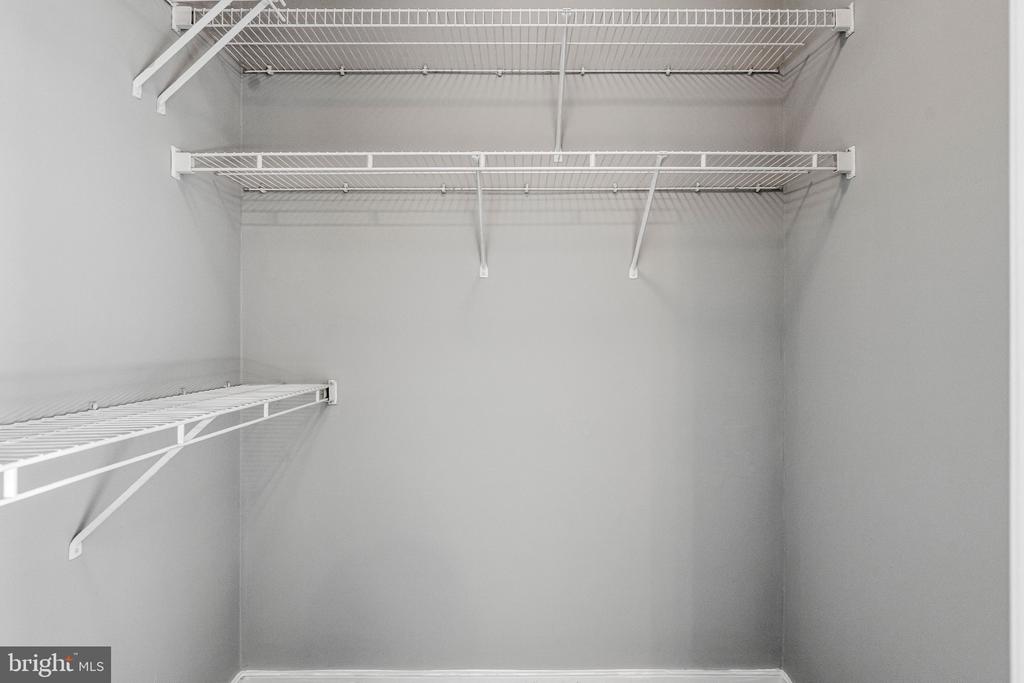 1625 INTERNATIONAL DRIVE Unit: 321
