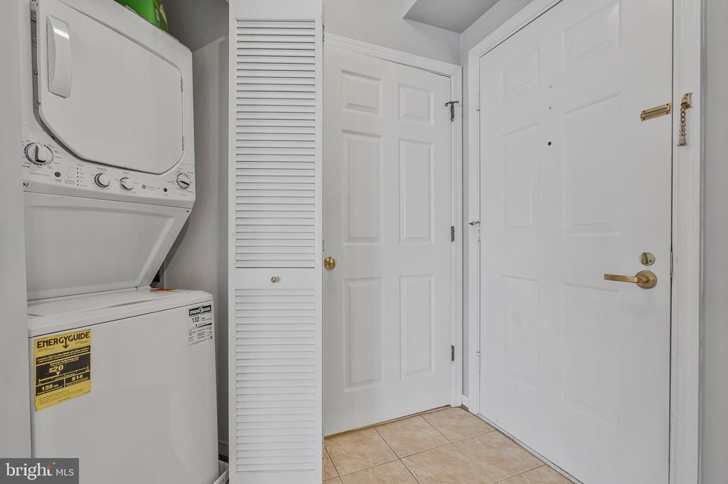 1625 INTERNATIONAL DRIVE Unit: 321