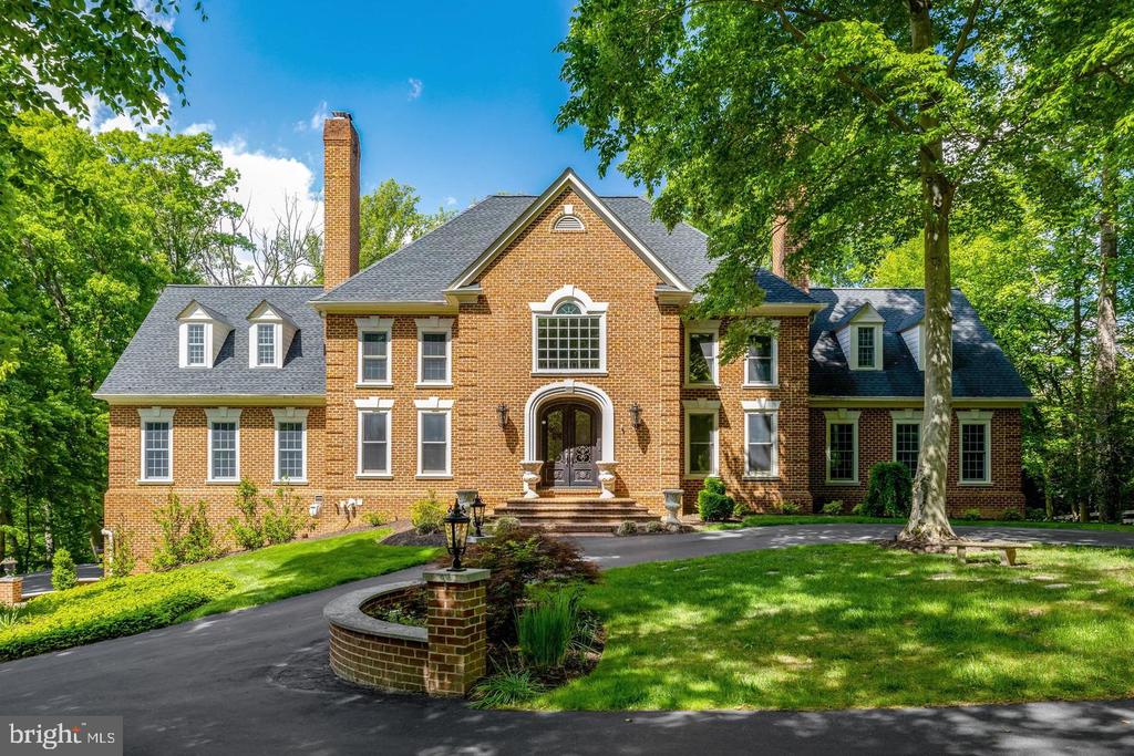 105 INTERPROMONTORY ROAD